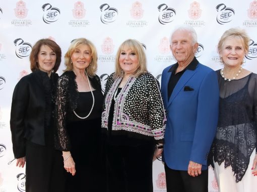 Honoree Rae Cohen and Family